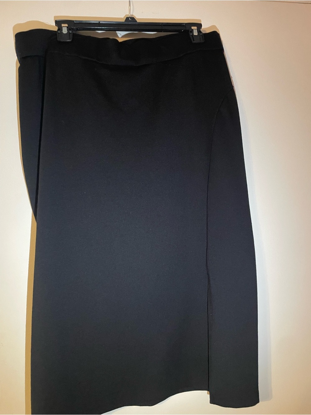 Avenue Black Pencil Skirt - Sleek Workwear